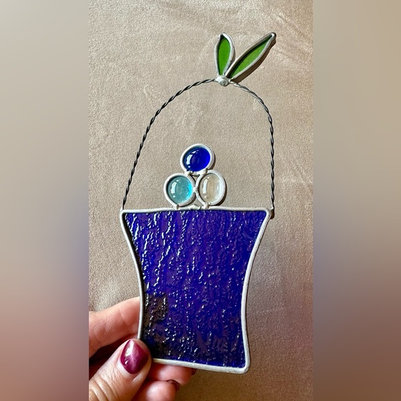 Stained glass sun catcher. Handmade blue basket of eggs. EUC. Easy to hang. - Picture 3 of 9